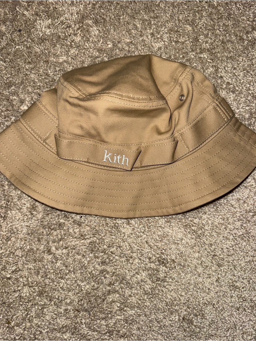 Kith Multi-Loop Serif Bucket Hat